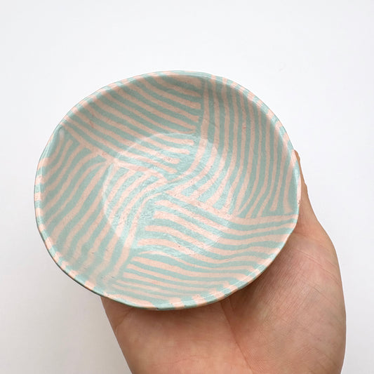 Stripe • Small Bowl/Tray • 4.5 oz