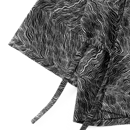 Modern unisex Haori jacket by Ellie Studio with a hand-designed black and white marble pattern, inspired by Japanese tradition and contemporary art. sleeve detals